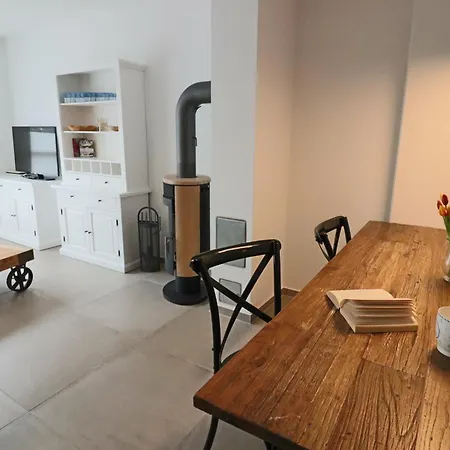 Fh Wal Semesterbostad *