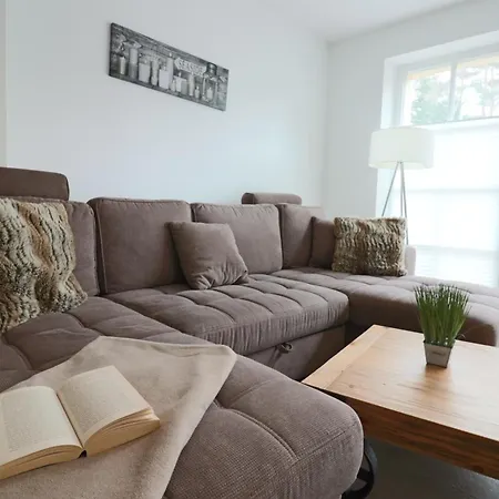 Fh Wal Semesterbostad Born